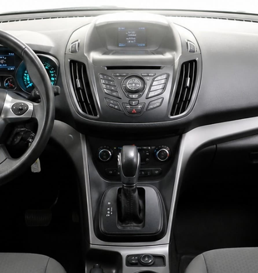 2015 Ford Escape SE (salvage) — close-up detail